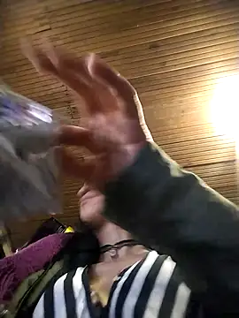 rebekka simpson online show from 11/15/25, 12:19