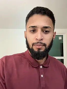 Snapshot of Mdbeveryda chatting on 11/10/25, 05:39 Mdbeveryda online show from 11/10/25, 05:39