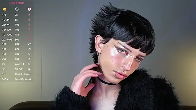 Snapshot of succubot chatting on 11/27/25, 09:33 succubot online show from 11/27/25, 09:33