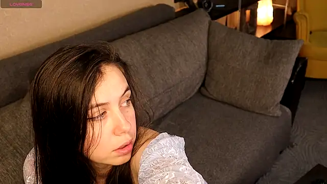 Kete Moon online show from 10/13/25, 12:21