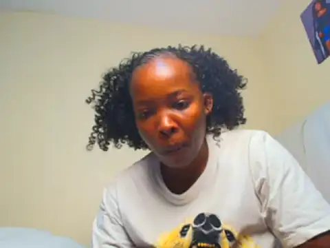 sweet essin online show from 06/10/26, 07:40