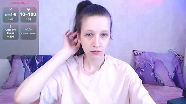 Snapshot of ur_kitty__ chatting on 03/17/26, 07:01 ur kitty online show from 03/17/26, 07:01