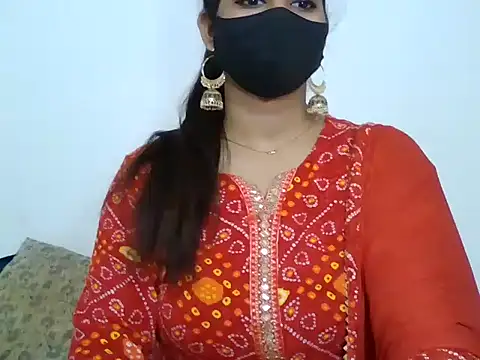 Snapshot of sparkling_queen chatting on 02/03/25, 04:10 sparkling queen online show from 02/03/25, 04:10