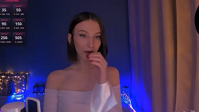 ellaamber online show from 01/13/25, 09:31