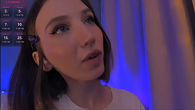 ellaamber online show from 01/21/25, 02:43