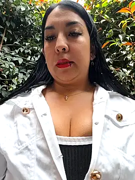 Bella keny online show from 09/11/25, 07:14