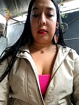 Bella keny online show from 11/28/25, 04:09