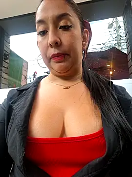 Bella keny online show from 06/18/26, 07:29