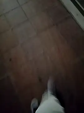 Snapshot of A_man_in_public chatting on 01/31/26, 09:13 A man in public online show from 01/31/26, 09:13