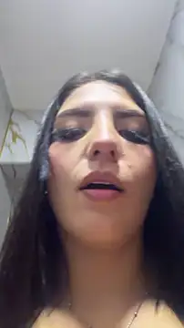alexia aitanaa  online show from 05/21/26, 08:16