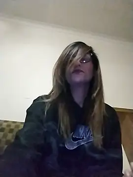 Snapshot of karmicQueen669 chatting on 05/12/26, 05:32 karmicQueen669 online show from 05/12/26, 05:32