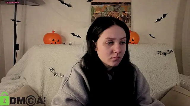 Kvetachka online show from 10/26/25, 01:33