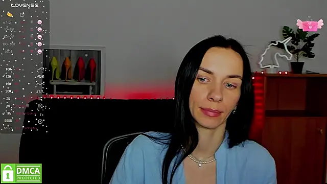 annakillianox online show from 02/18/25, 12:39