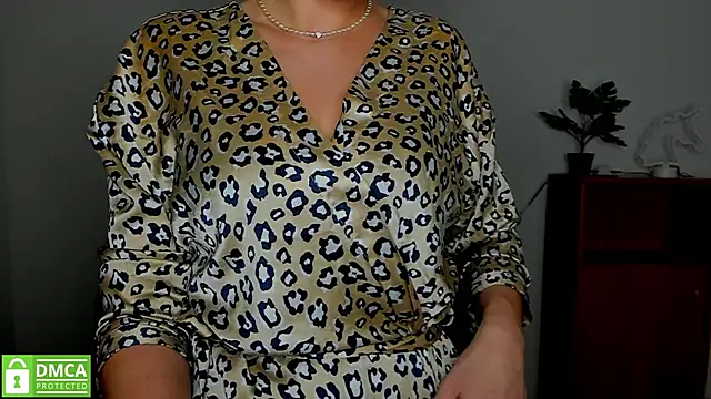 annakillianox online show from 10/05/25, 05:28