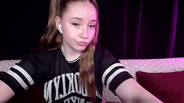 SindiWatsoon online show from 01/26/25, 05:34