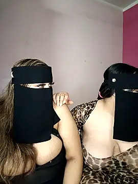 Snapshot of Meral1 chatting on 10/30/25, 08:53 Meral1 online show from 10/30/25, 08:53