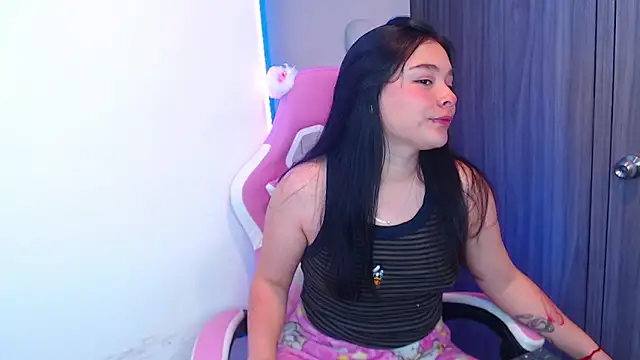 nahia  2 online show from 11/22/25, 09:58