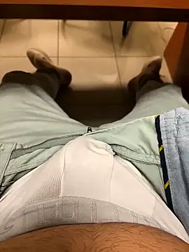 onbifeet online show from 10/06/25, 05:10