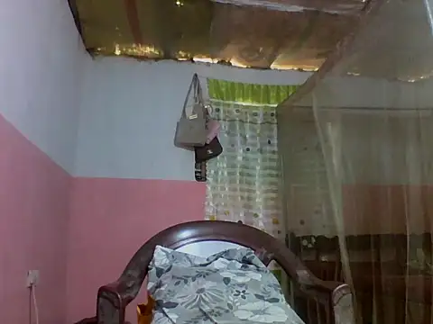 Bigras0011 online show from 10/03/25, 11:29