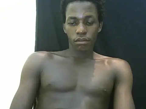 Snapshot of Bigras0011 chatting on 05/30/26, 03:42 Bigras0011 online show from 05/30/26, 03:42