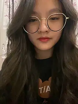 Krixxi22 online show from 12/15/24, 02:48