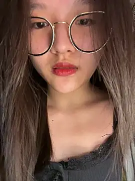 Krixxi22 online show from 09/12/25, 02:17