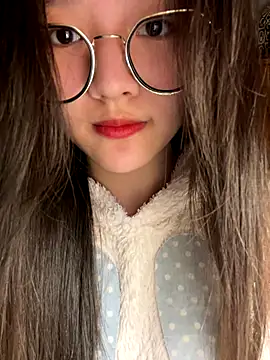 Krixxi22 online show from 12/16/25, 11:04