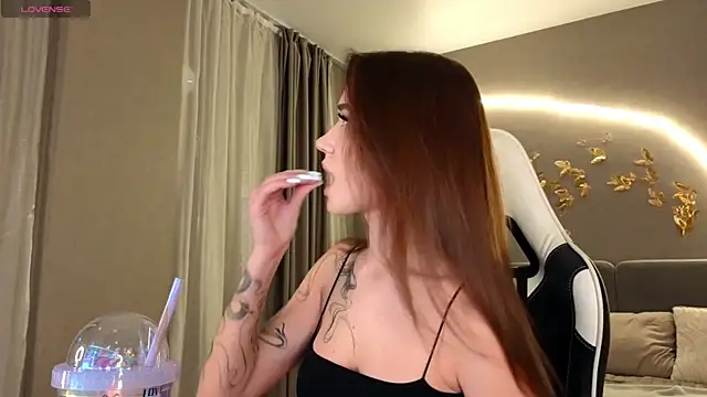 BBabyShark online show from 10/31/25, 09:54