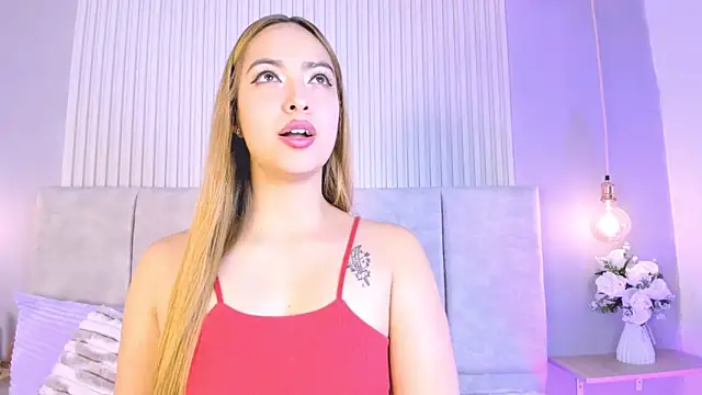 Snapshot of Meowlody chatting on 02/25/26, 04:27 Meowlody online show from 02/25/26, 04:27