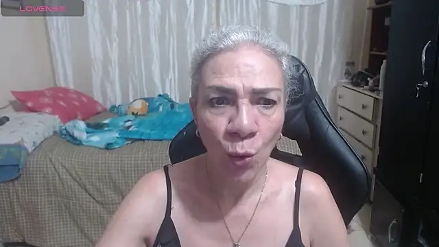 Snapshot of Giorgia_xue53 chatting on 02/27/26, 02:55 Giorgia xue53 online show from 02/27/26, 02:55