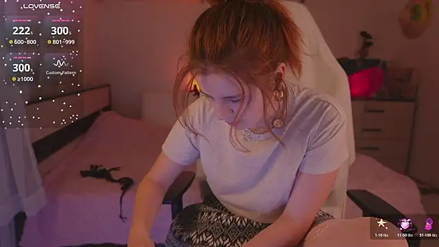 Snapshot of Lisa_sweetheels chatting on 01/16/26, 12:53 Lisa sweetheels online show from 01/16/26, 12:53