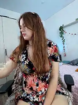 Snapshot of Lisa_sweetheels chatting on 03/17/26, 05:33 Lisa sweetheels online show from 03/17/26, 05:33