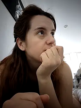 Snapshot of Lisa_sweetheels chatting on 03/20/26, 07:02 Lisa sweetheels online show from 03/20/26, 07:02