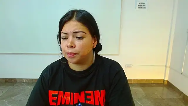 martinna tay online show from 03/17/25, 09:22