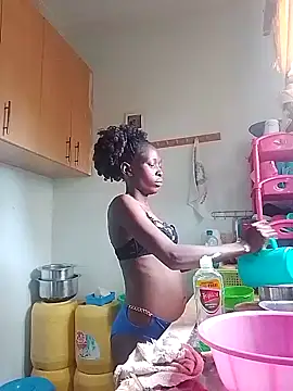 Snapshot of LOVELY-2BERRY chatting on 11/14/25, 07:51 LOVELY-2BERRY online show from 11/14/25, 07:51