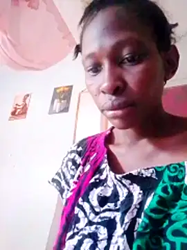 Snapshot of LOVELY-2BERRY chatting on 12/21/25, 05:14 LOVELY-2BERRY online show from 12/21/25, 05:14