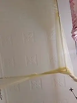 Snapshot of LOVELY-2BERRY chatting on 02/10/26, 05:00 LOVELY-2BERRY online show from 02/10/26, 05:00