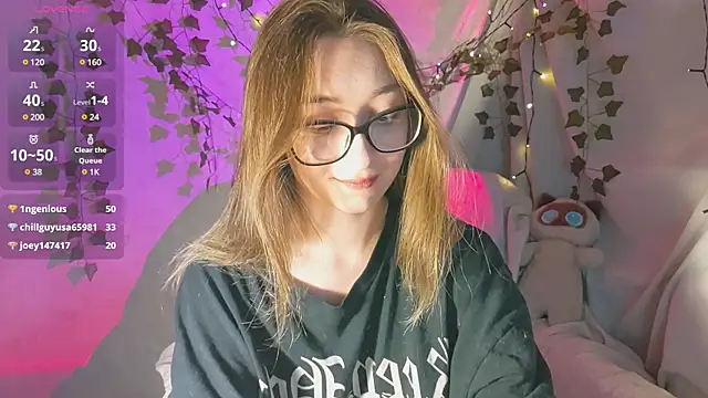 Snapshot of monlight__dana chatting on 12/06/24, 03:00 monlight  dana online show from 12/06/24, 03:00