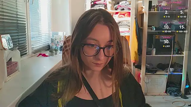 Snapshot of monlight__dana chatting on 02/12/25, 01:48 monlight  dana online show from 02/12/25, 01:48