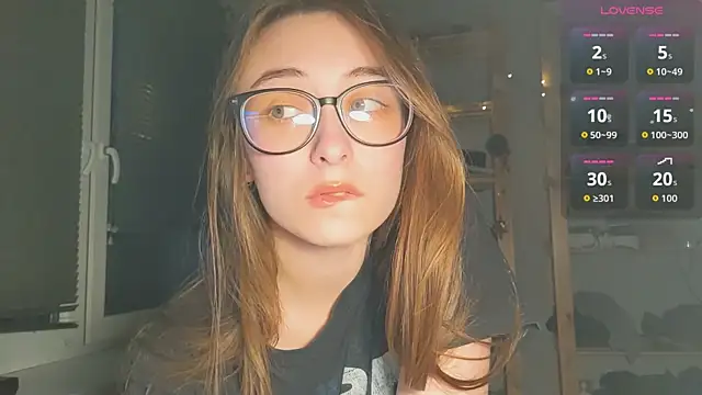 Snapshot of monlight__dana chatting on 11/02/25, 03:14 monlight  dana online show from 11/02/25, 03:14