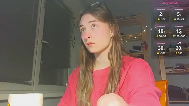 Snapshot of monlight__dana chatting on 12/21/25, 09:11 monlight dana online show from 12/21/25, 09:11