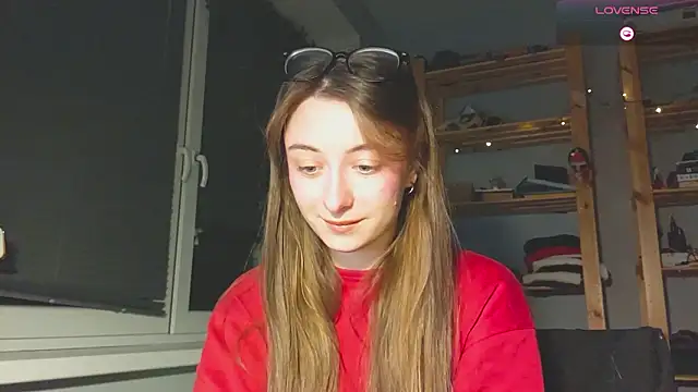 Snapshot of monlight__dana chatting on 01/14/26, 08:36 monlight dana online show from 01/14/26, 08:36