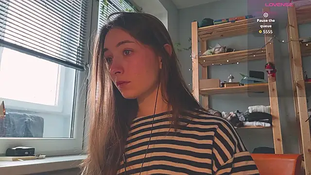 Snapshot of monlight__dana chatting on 02/14/26, 10:56 monlight dana online show from 02/14/26, 10:56