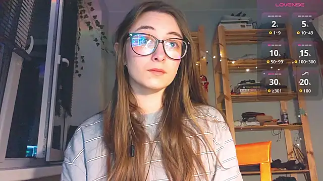 Snapshot of monlight__dana chatting on 03/09/26, 05:17 monlight dana online show from 03/09/26, 05:17