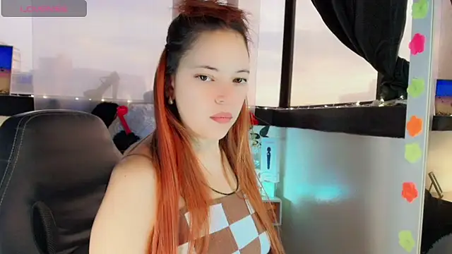 Snapshot of mariana_scott__ chatting on 04/20/26, 10:44 mariana scott online show from 04/20/26, 10:44