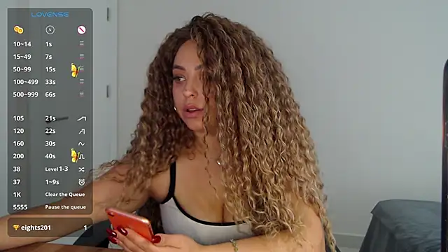  Just a queen 3 online show from 02/22/26, 11:31