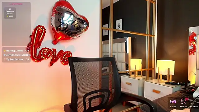 lisa casper online show from 02/15/25, 10:10