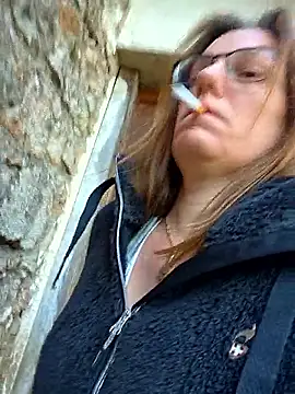 Snapshot of SpiceLea chatting on 03/20/26, 08:41 SpiceLea online show from 03/20/26, 08:41