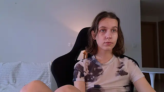 VanessaBayer2 online show from 12/19/24, 03:29