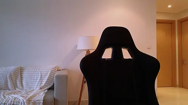 VanessaBayer2 online show from 12/24/24, 12:00